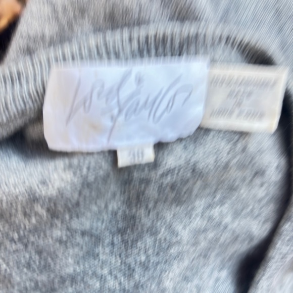 Lord & Taylor Light Gray V-Neck Cashmere Sweater - Picture 5 of 5